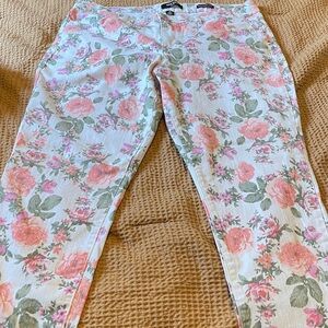 Nine West Floral Print Skinny Jeans